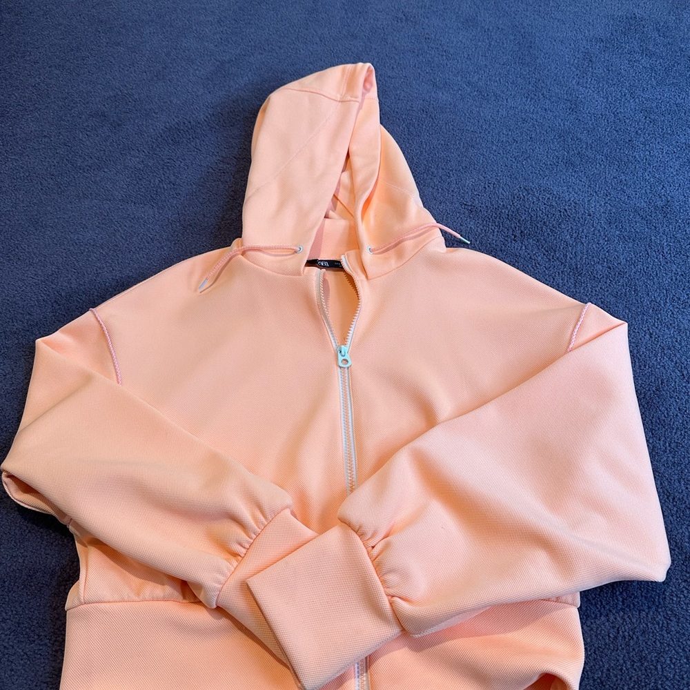 Zara sweatshirt